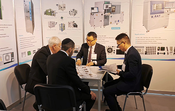 產(chǎn)品、解決方案與服務(wù)